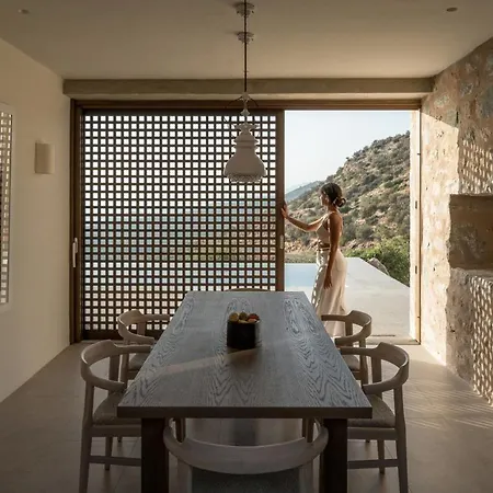 Monolithoi Villa