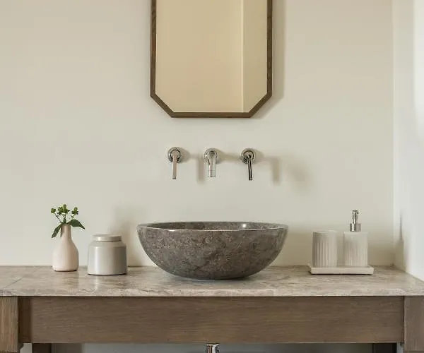 Monolithoi * Pigi (West Mani)